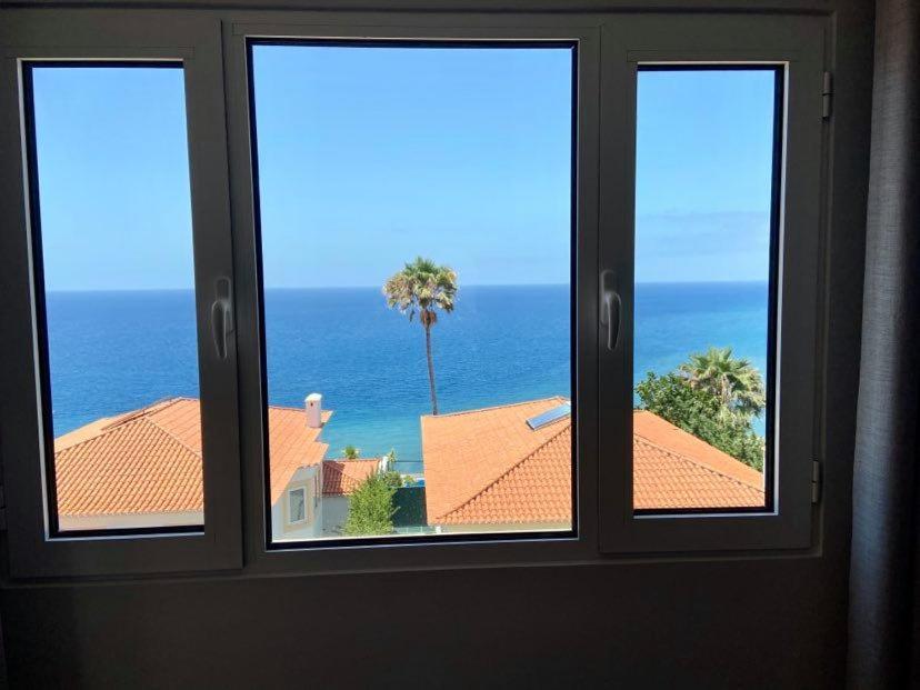 Ocean Cliffs Apartments Funchal  Eksteriør bilde